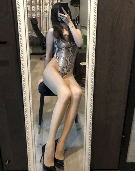 艳母网站_720高清完整版